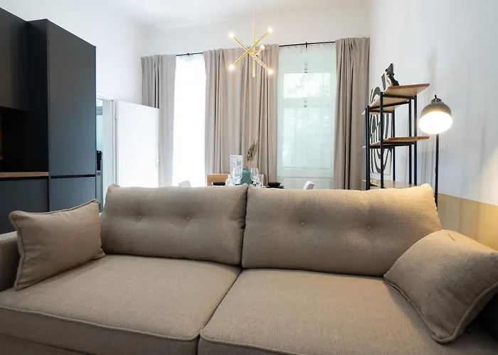 Contemporary 1-bed With Balcony In The Heart Of * Vídeň