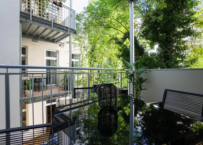 Apartmán Contemporary 1-bed With Balcony In The Heart Of